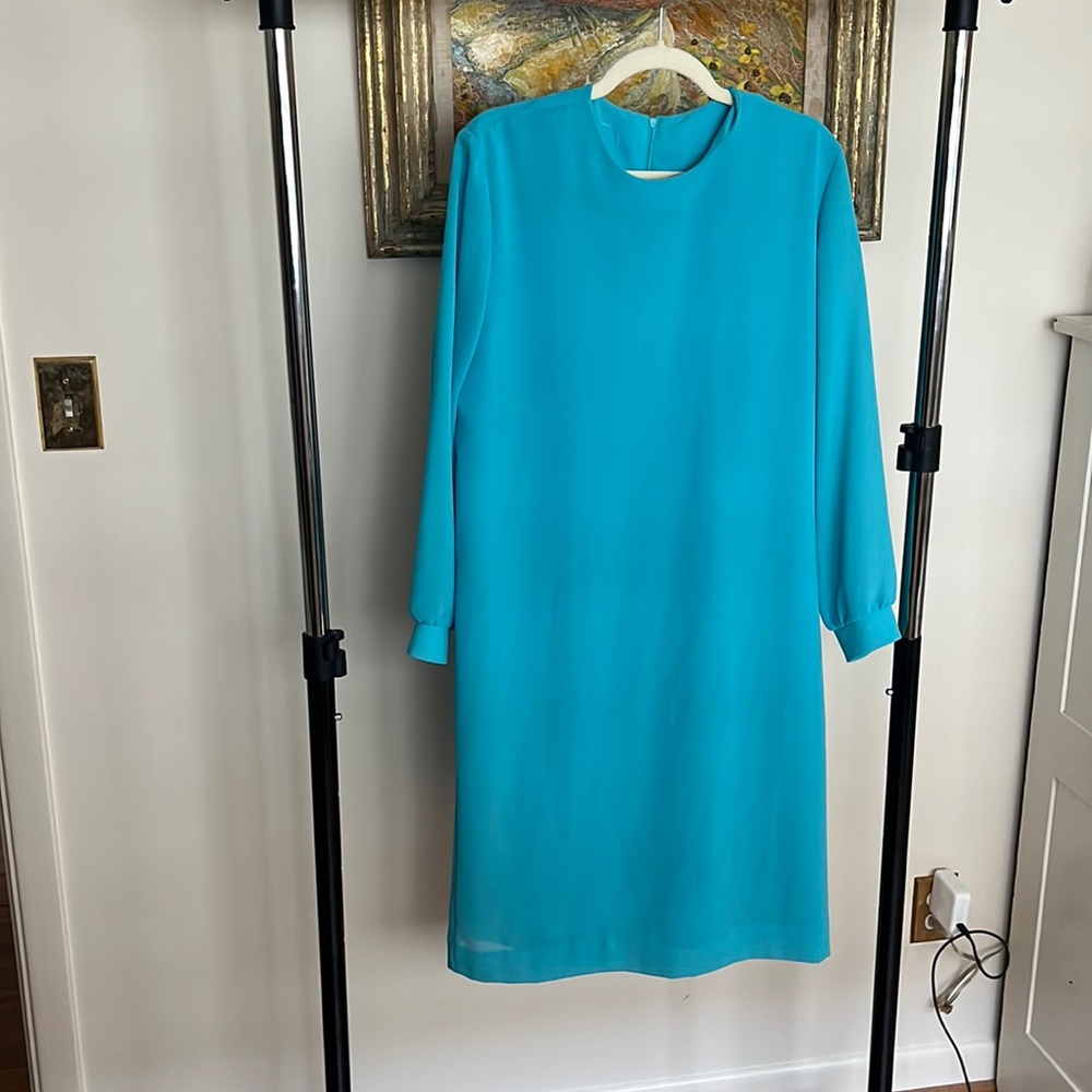 Teal blue long-sleeved vintage shift dress.